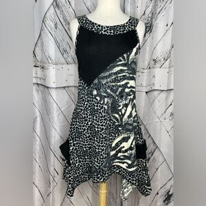 Radzoli animal print knit dress shark bite hem S